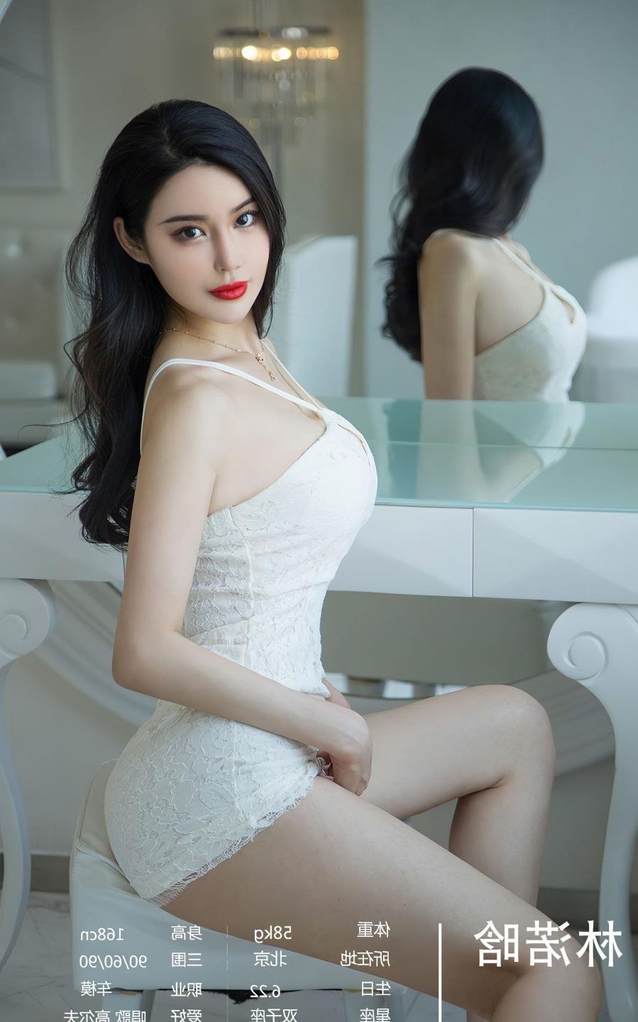����ɫ�������