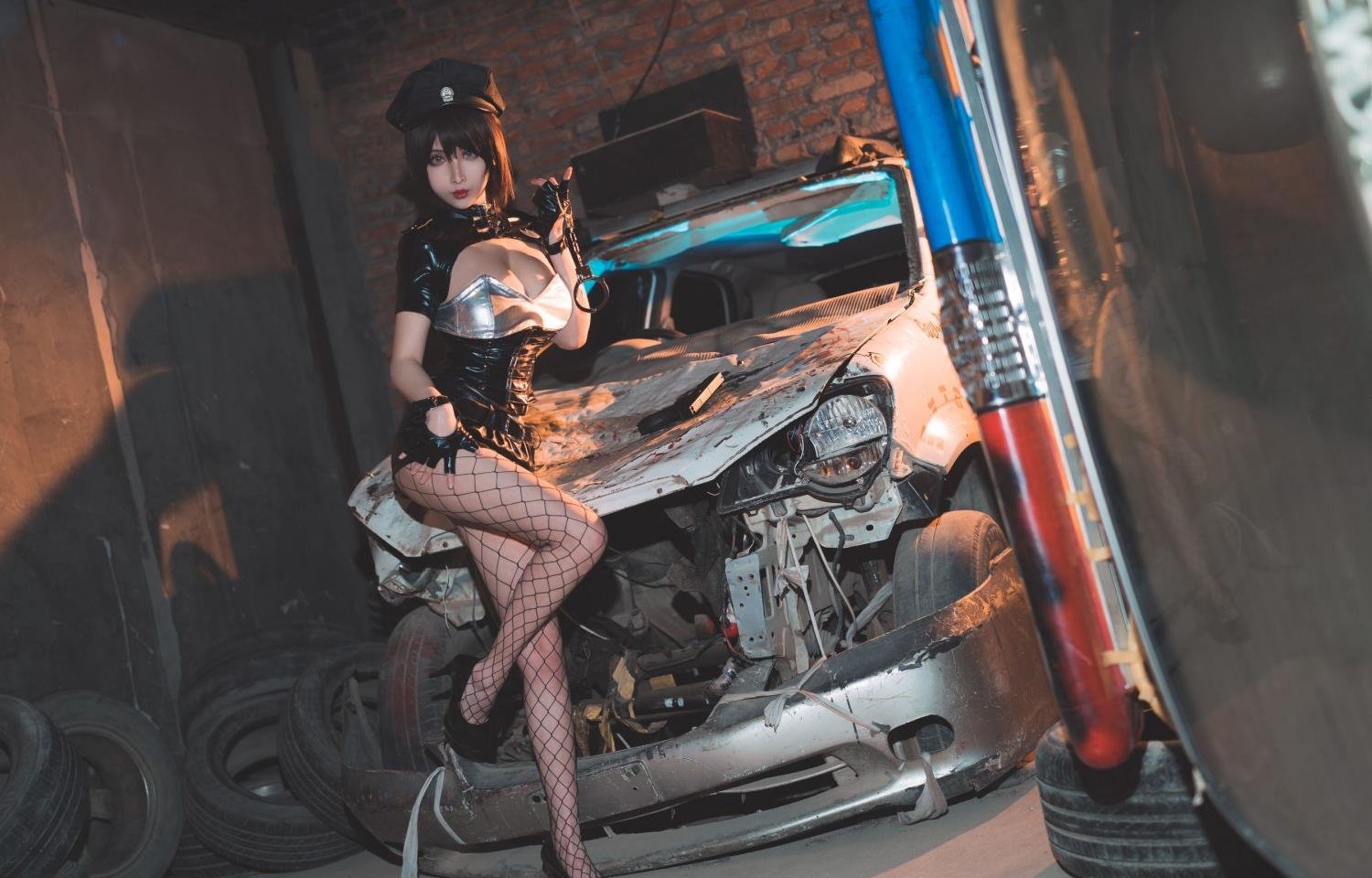 ��Ұ��Ů��ѹۿ�������