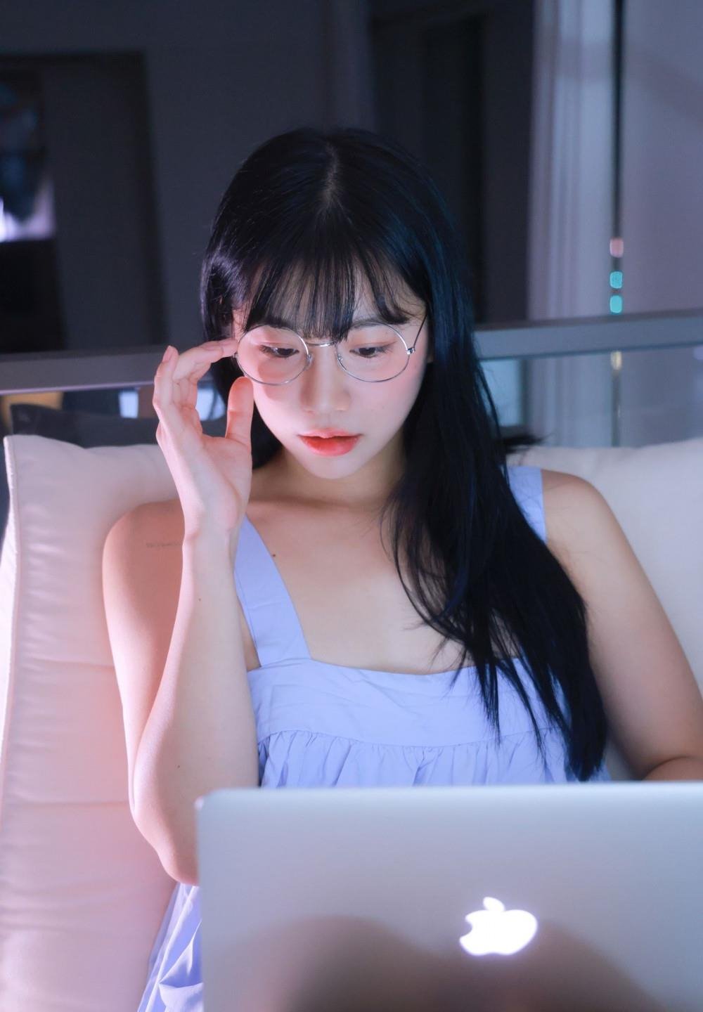 ��ҹֱ�����߹ۿ����������