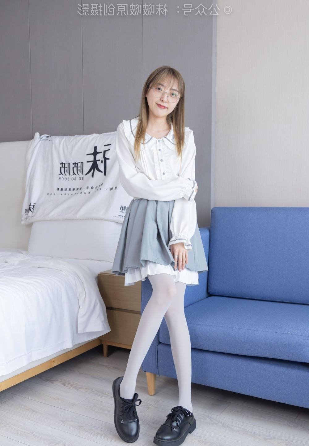 �칫��ɫ��2��ѹۿ�