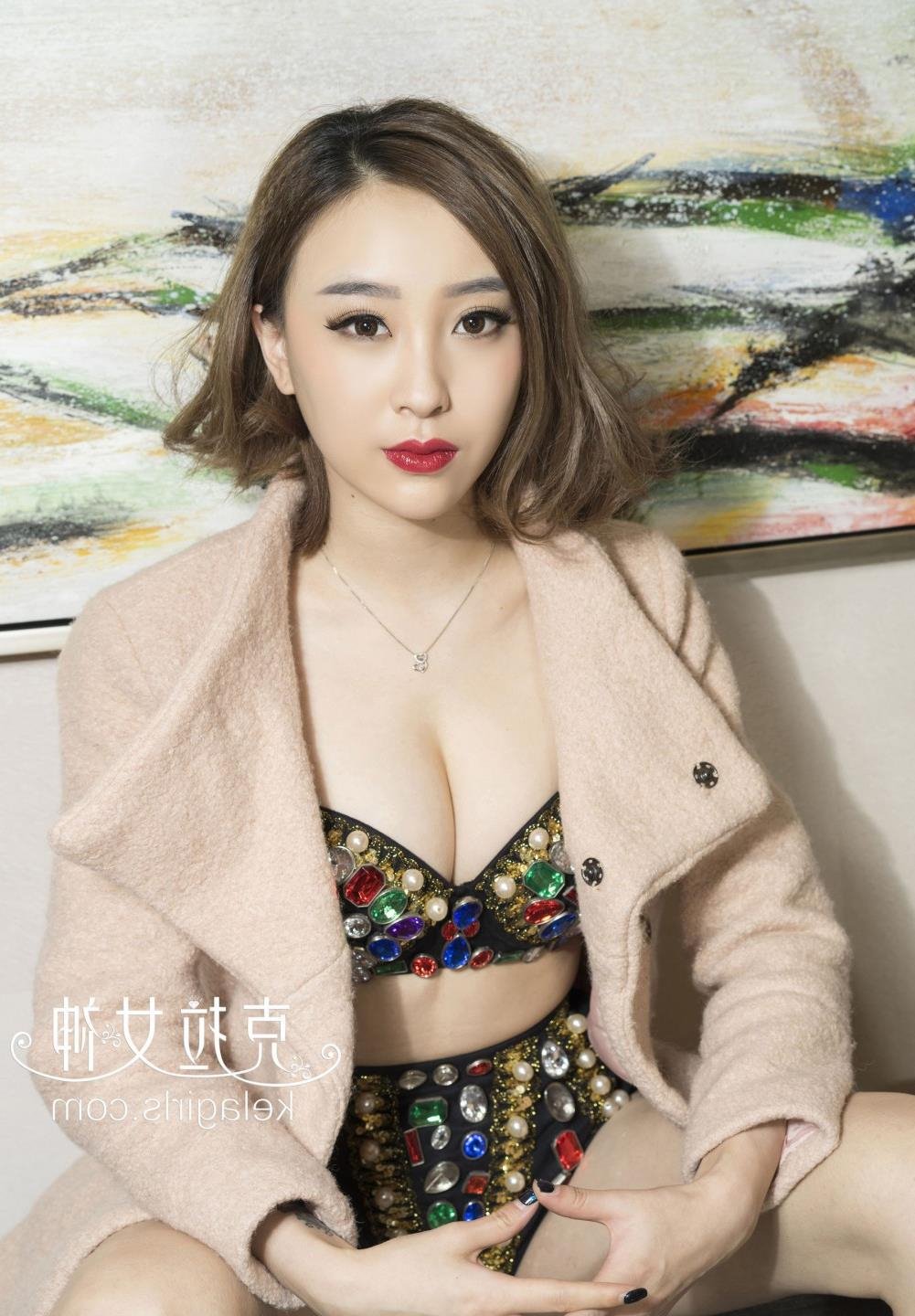 ���Ӣ����