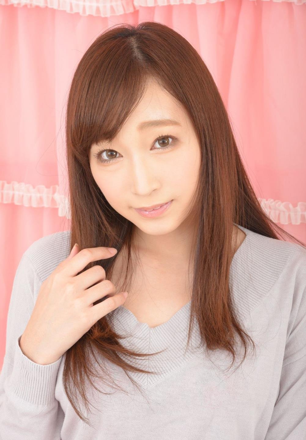 ɫ������