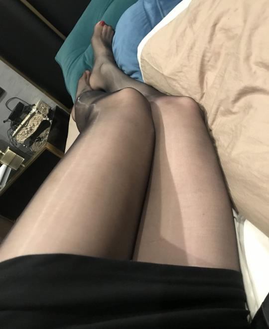 浪货叫大声点老子让你更爽